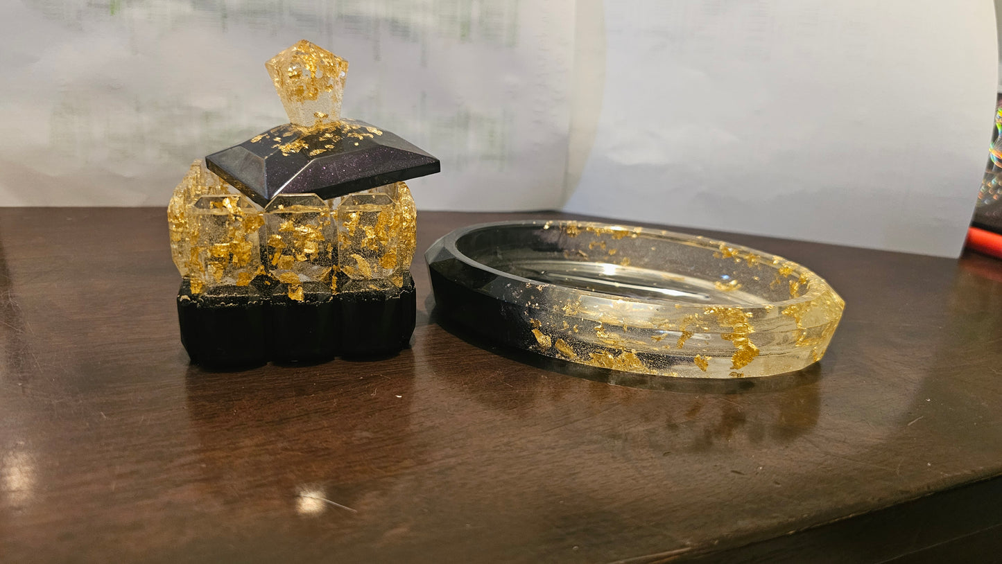 Resin soap dish and trinket