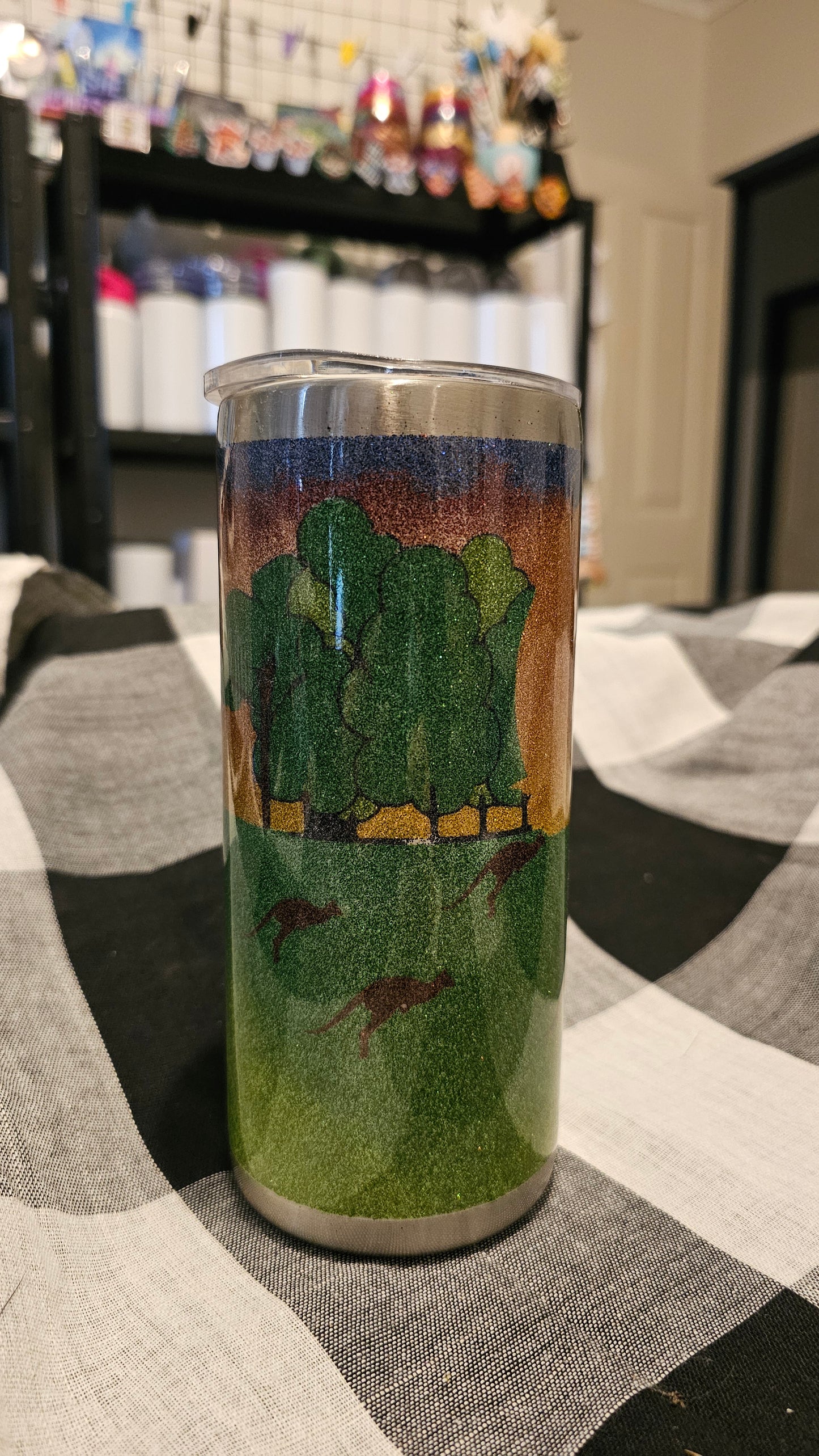 Kangaroo sunset tumbler