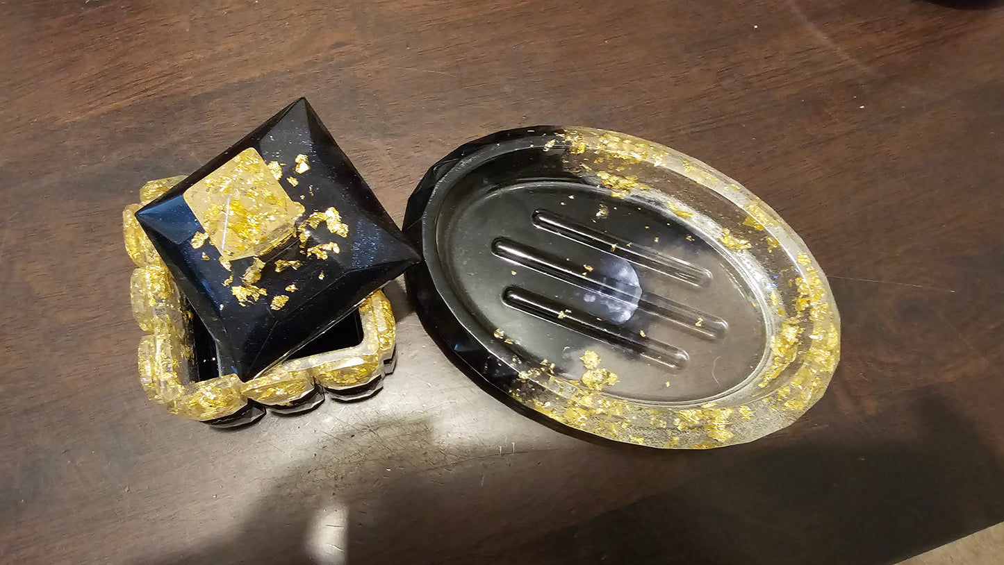 Resin soap dish and trinket