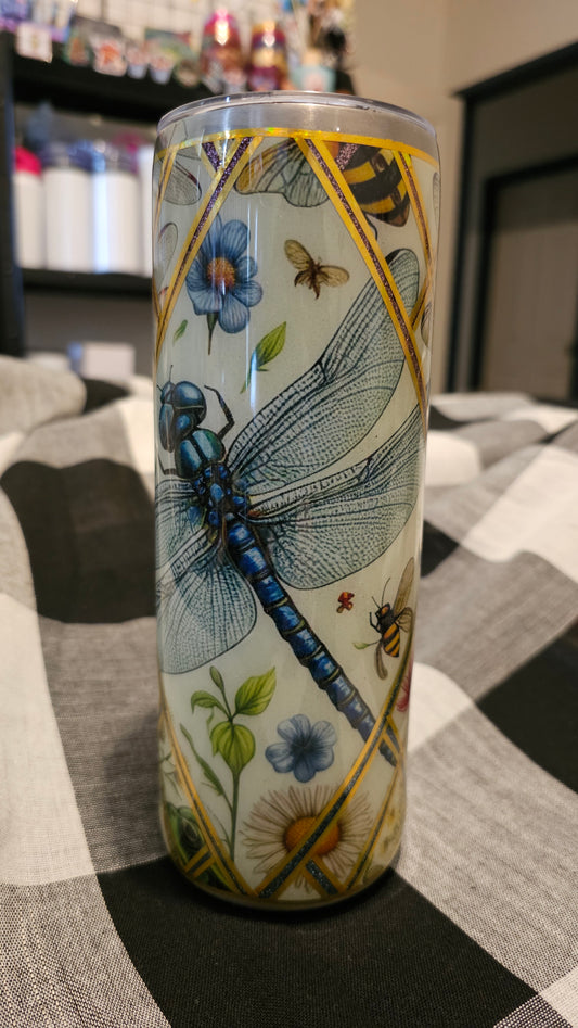 Dragon fly geometric pattern